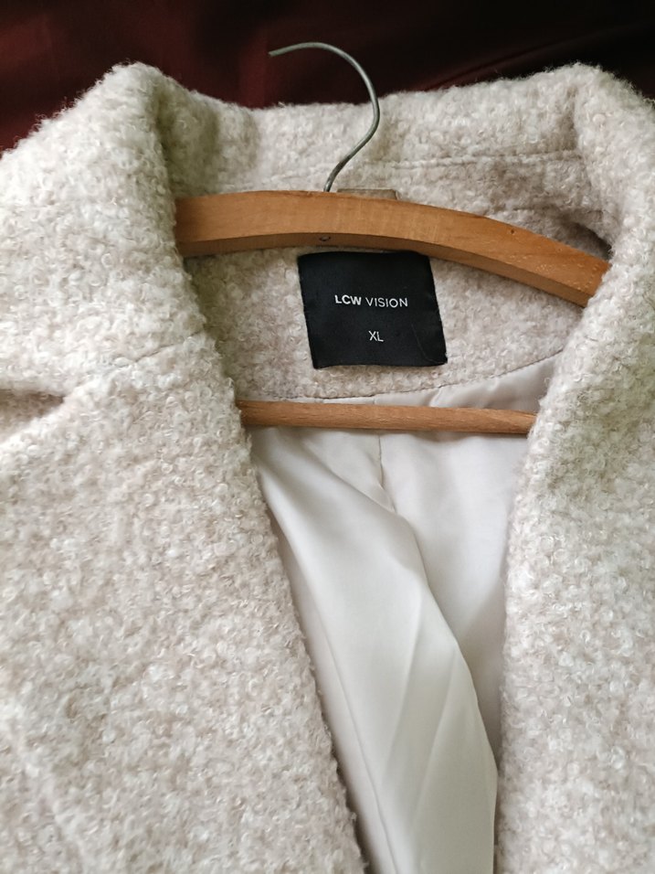 Bej Düğmeli Midi Kadın Kaban - Görsel 2