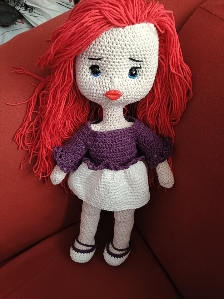 El Yapımı Örgü Mor Elbiseli Bebek - Görsel 4