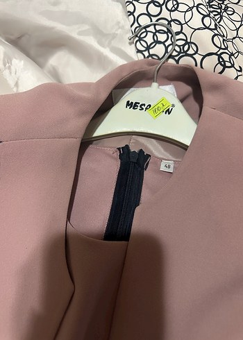 Dantel Detaylı toz pembe ceketli elbise - Görsel 4