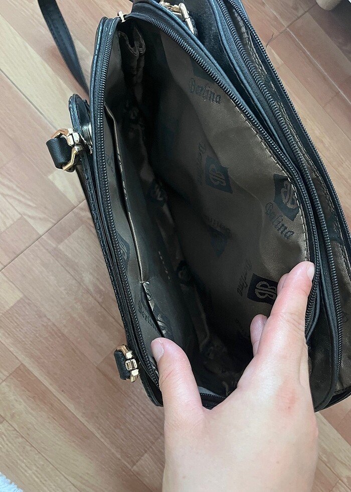 Siyah çanta - Görsel 3