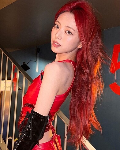 İçindekiler:iki adet Lisa rockstar pc iki adet Yuna pc bir adet 