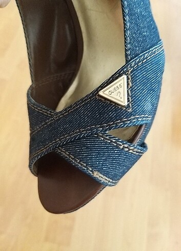 37 Beden ORJ GUESS PLATFORM TOPUK SANDALET- 37
