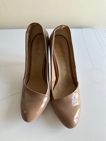 40 Beden Stiletto
