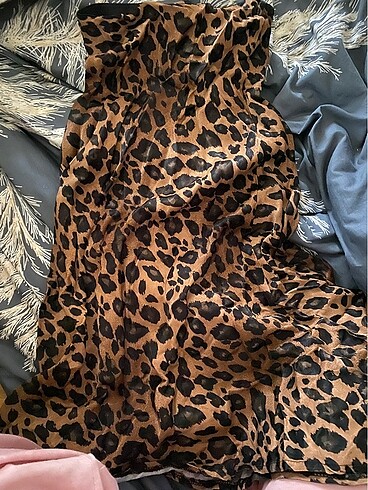 leoparlı etek