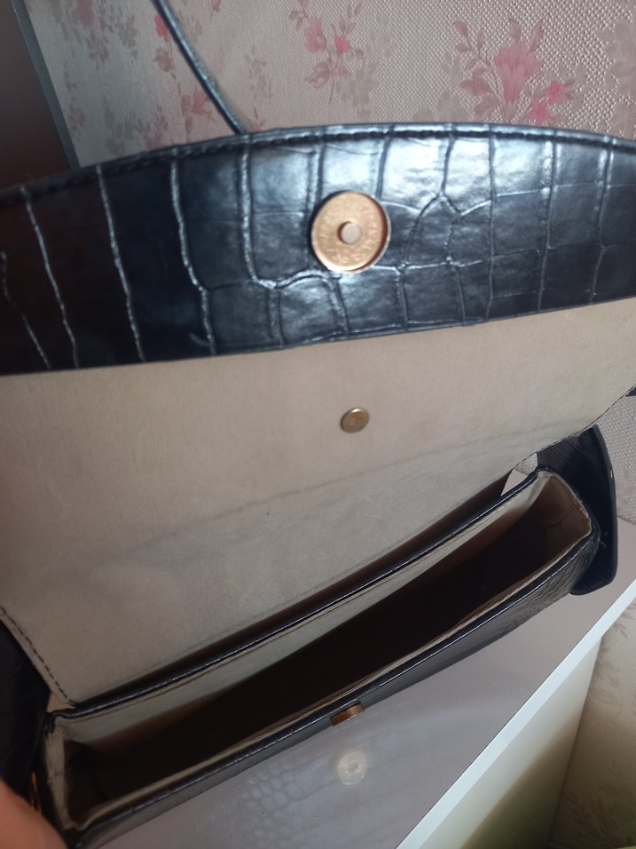 Siyah Yılan Desenli Deri Kadın Çanta - Görsel 3