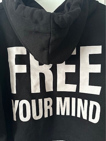 Trendyol & Milla Crop Sweat