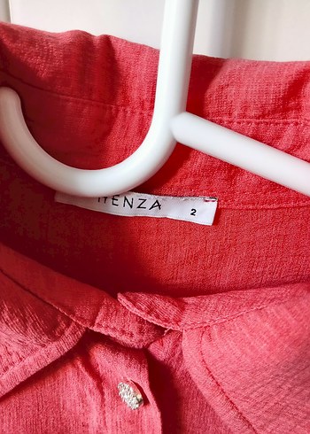 Kız Çocuk Pembe Keten Düğmeli Gömlek - Görsel 3