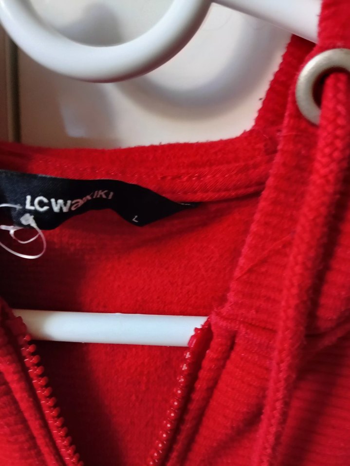 Kadın Kırmızı Fermuarlı Kapüşonlu Sweatshirt - Görsel 2