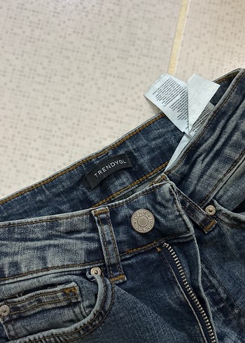 32 Beden Kadın Lacivert Denim Jean