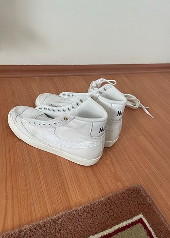 Orijinal Nike beyaz kadın blazer ayakkabı Sitede 3.700 lira - Görsel 3