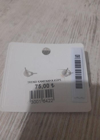 Beden kahverengi Renk Kahverengi Leopar Desenli Mini Kalp Küpeler