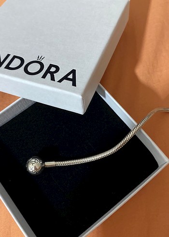 Beden Altın Renkli Boncuklu Pandora Bileklik