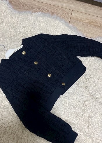 Siyah Mini Düğmeli Kadın Kaban