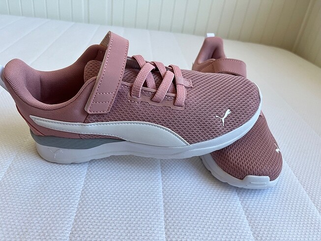 35 Beden Puma Anzarun Lite Çocuk spor ayakkabı
