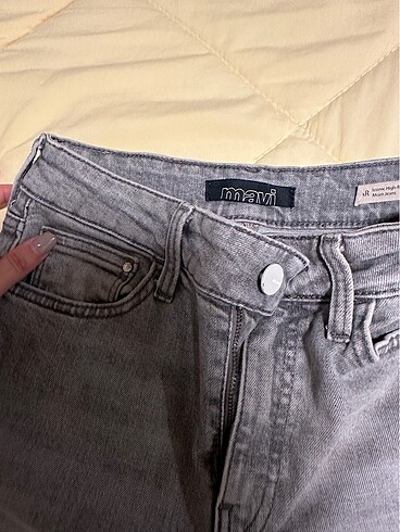 27 Beden Mavi jeans pantolon