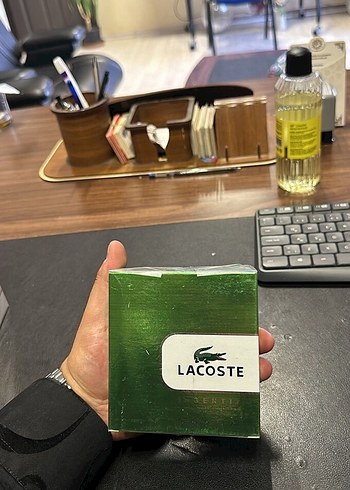 Lacoste Erkek Parfümü Yeşil Kutuda
