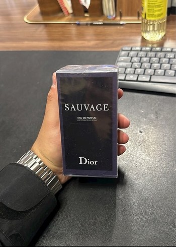 Dior Sauvage Eau de Parfum Erkek Parfümü