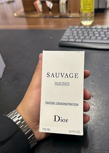 Dior Sauvage Erkek Parfümü 100 ml Tester