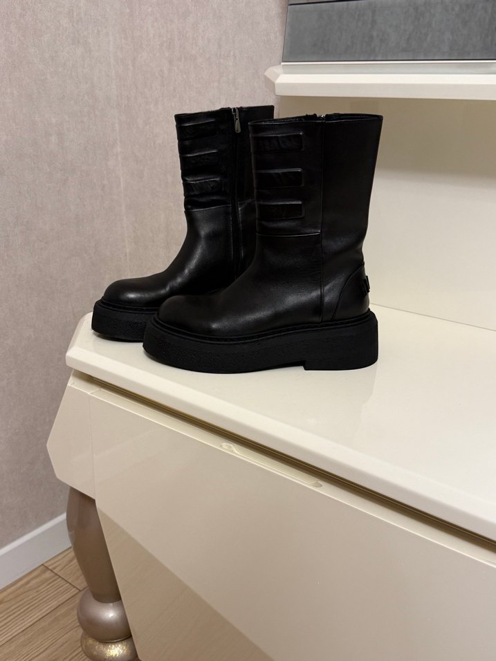 Kadın Siyah Deri Platform Topuklu Goth Botlar - Görsel 2