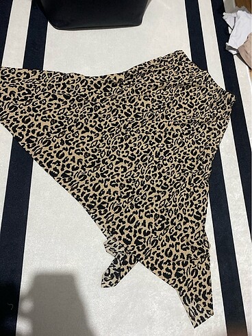 Diğer Leopar midi etek