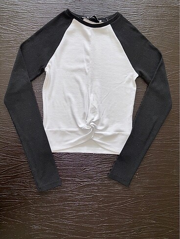 LC Waikiki Uzun kollu crop bluz