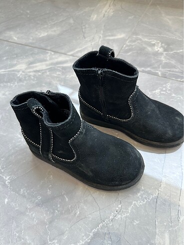 24 Beden Zara bot