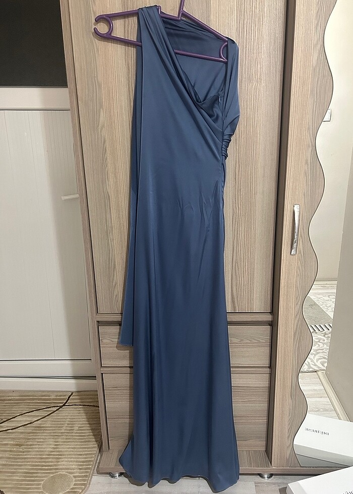 Fox glow saten gece elbisesi - Görsel 5