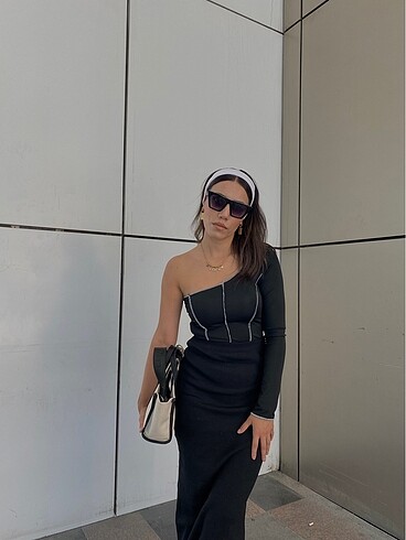 Siyah crop
