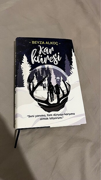 Beyza Alkoç-Kar Küresi