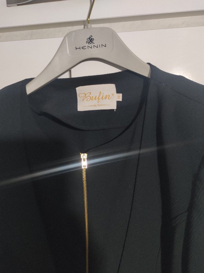 Siyah Uzun Kadın Kaban - Gotik Stil - Görsel 4