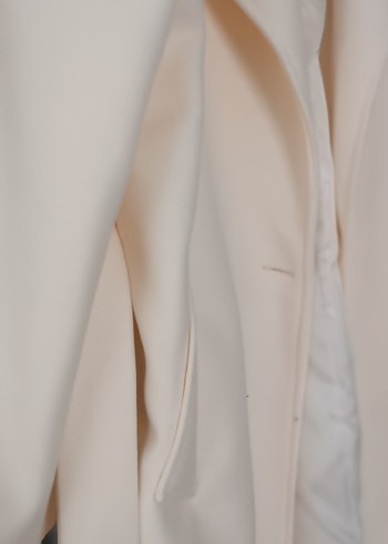 Beyaz Kadın Uzun Klasik Kesim Kaban - Görsel 5