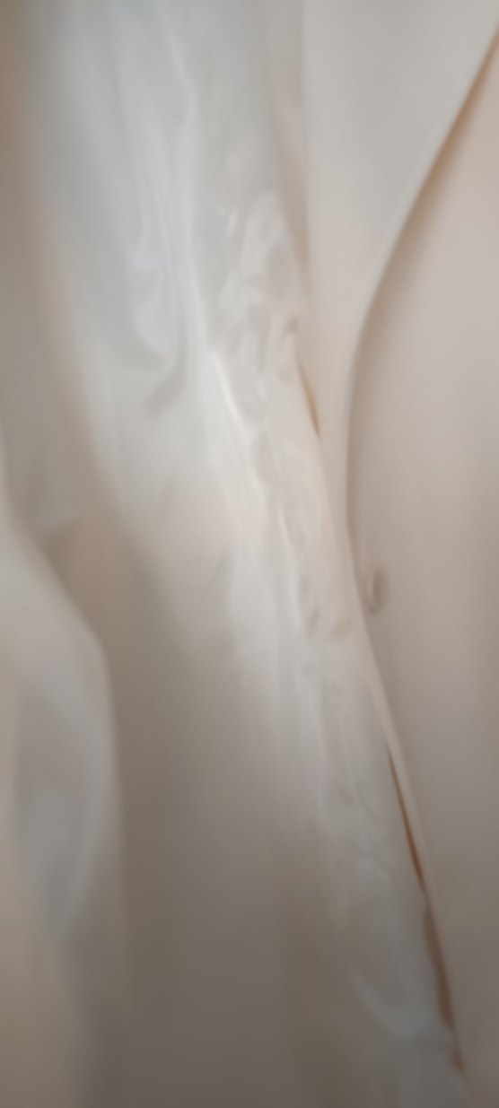 Beyaz Kadın Uzun Klasik Kesim Kaban - Görsel 3