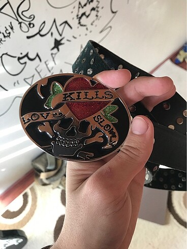 Ed hardy kemer tokası