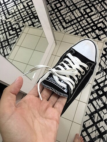 Converse