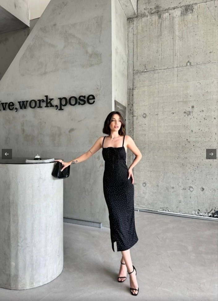 Desenli askılı elbise

Ürün Kodu: B0L4RA5UQO - Görsel 3