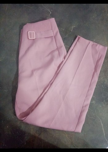 Pembe Kemerli Kadın Kumaş Pantolon