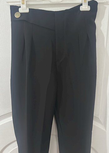 Kadın Siyah Pilili Kumaş Pantolon - Görsel 2