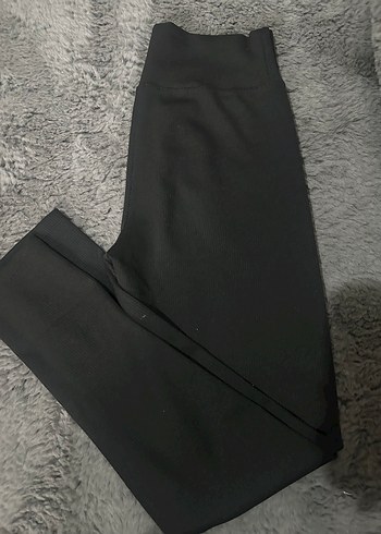 Siyah Kadın Spor Tayt - Görsel 2