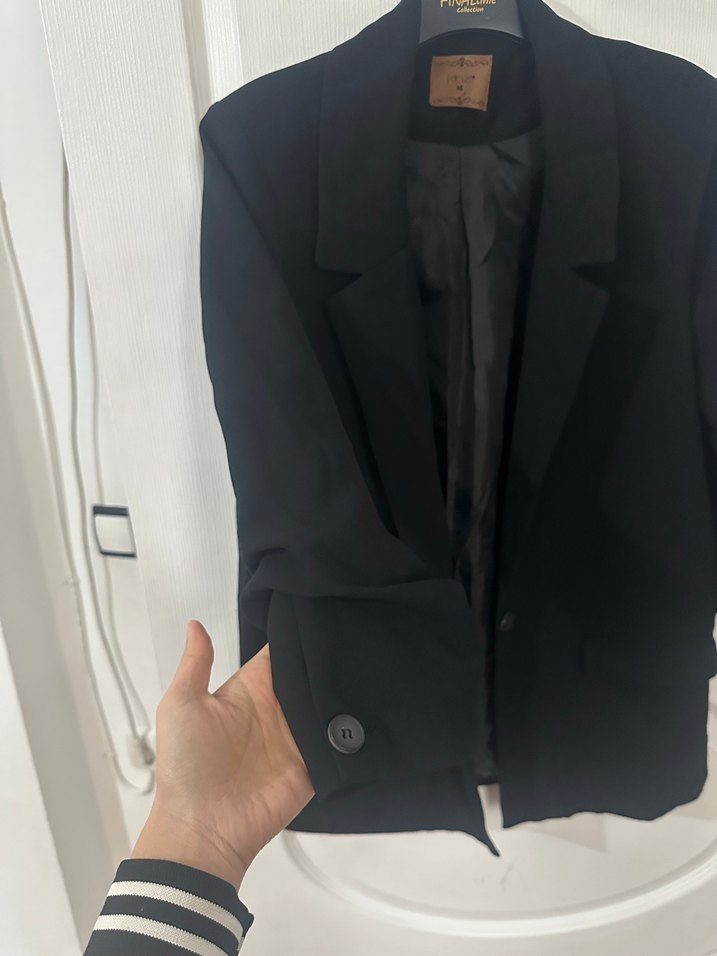 Siyah Düğmeli Kadın Midi Blazer - Görsel 3