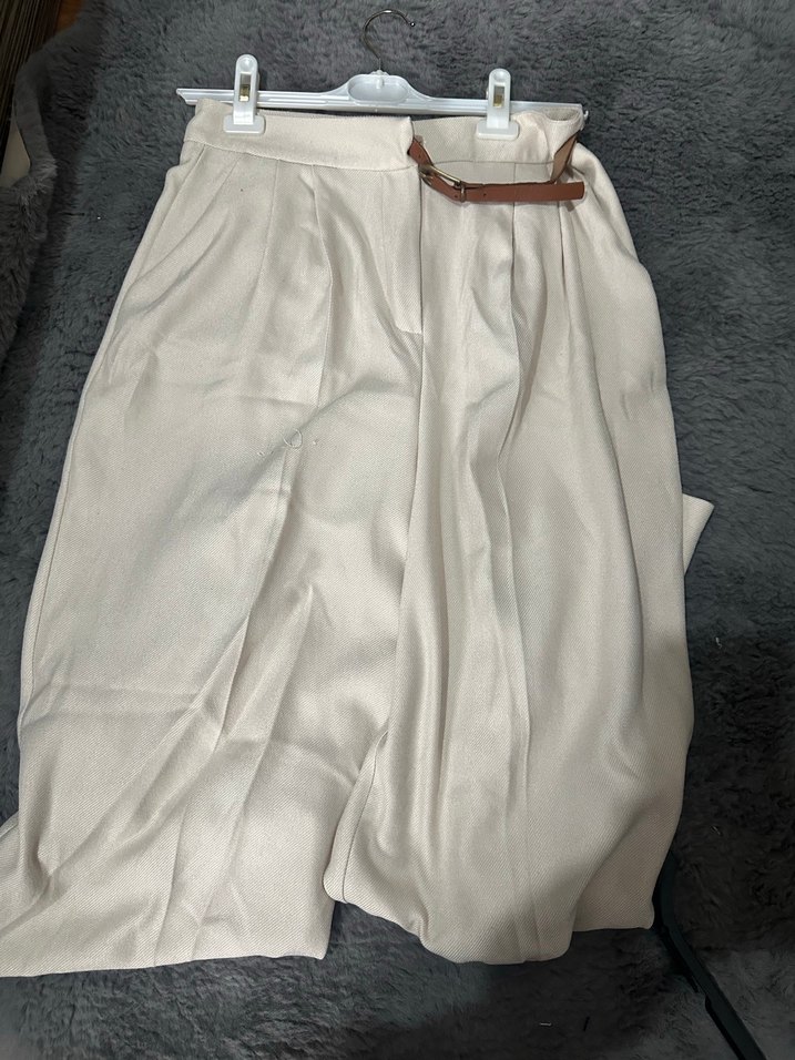 Bej Kemerli Bol Kesim Keten Kadın Pantolon - Görsel 4