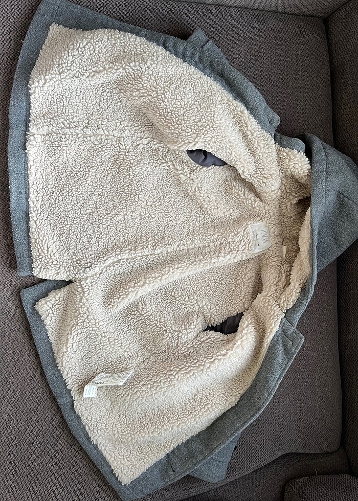 Zara kapüşonlu kışlık kaban - Görsel 5