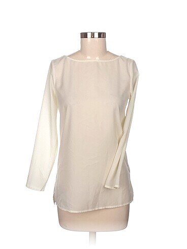 Zara Bluz %70 İndirimli.