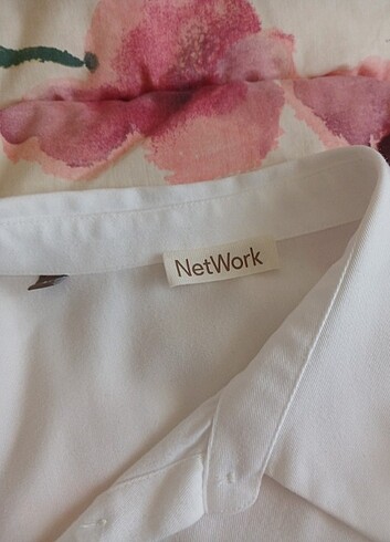 m Beden beyaz Renk Network gömlek 