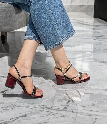 Zara Bordo topuklular