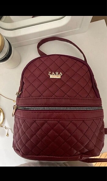 Zara Sirt Cantasi