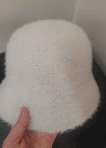 Beyaz Yünlü Kadın Şapka sifir urun - Görsel 2