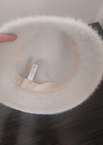 Beyaz Yünlü Kadın Şapka sifir urun - Görsel 6