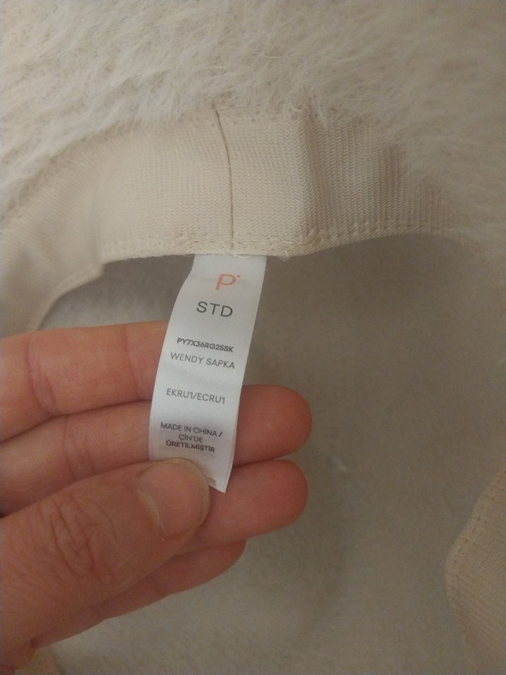 Beyaz Yünlü Kadın Şapka sifir urun - Görsel 4