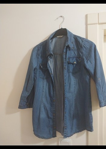 Mavi Düğmeli Uzun Kollu Denim Gömlek s beden - Görsel 2