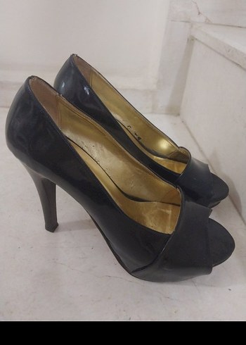 Klasik Siyah Tokalı Stiletto Topuklu Ayakkabı 38 numara - Görsel 4